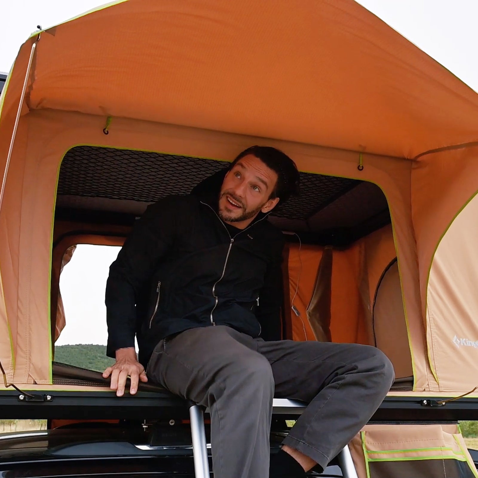 Boundless roof tent