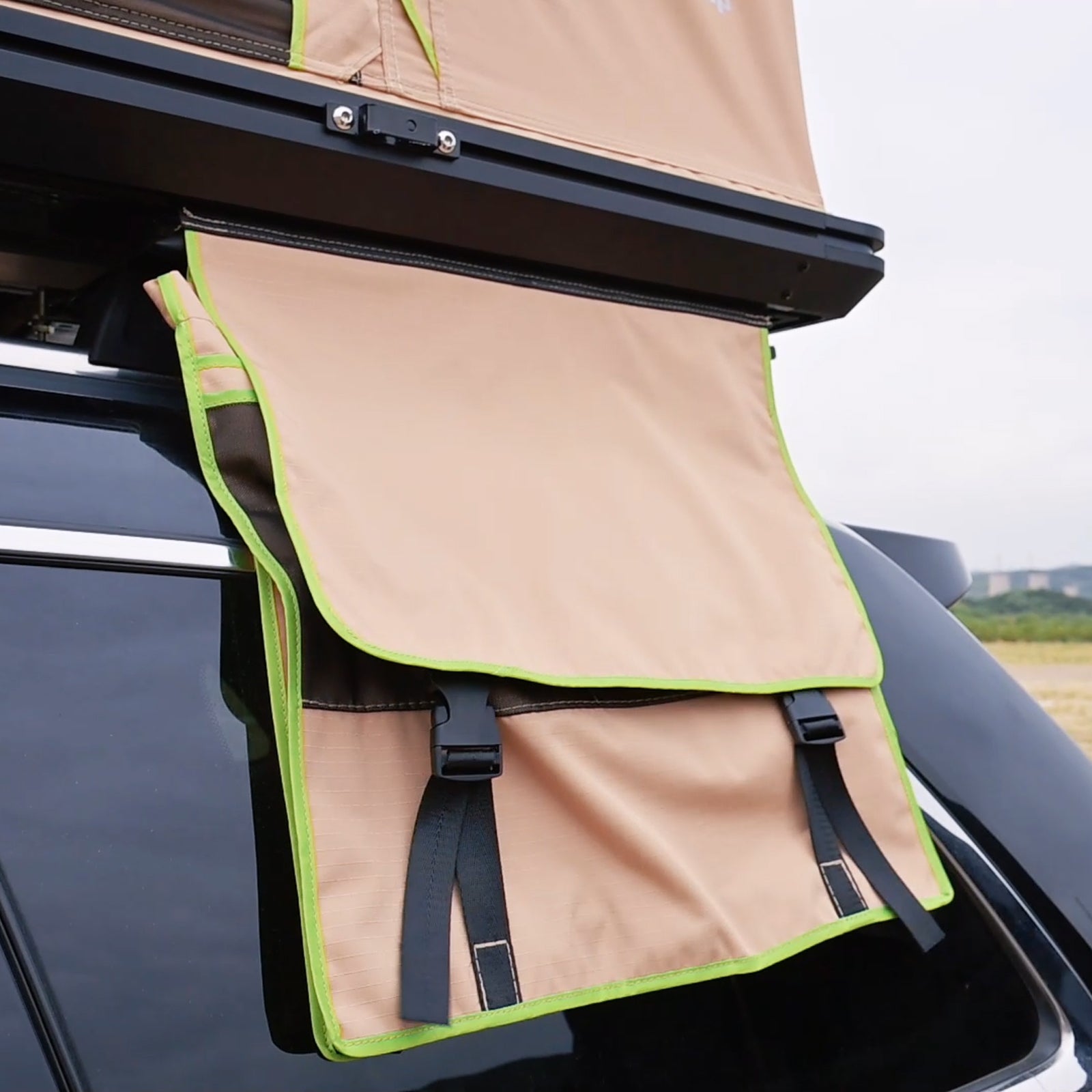 Boundless roof tent