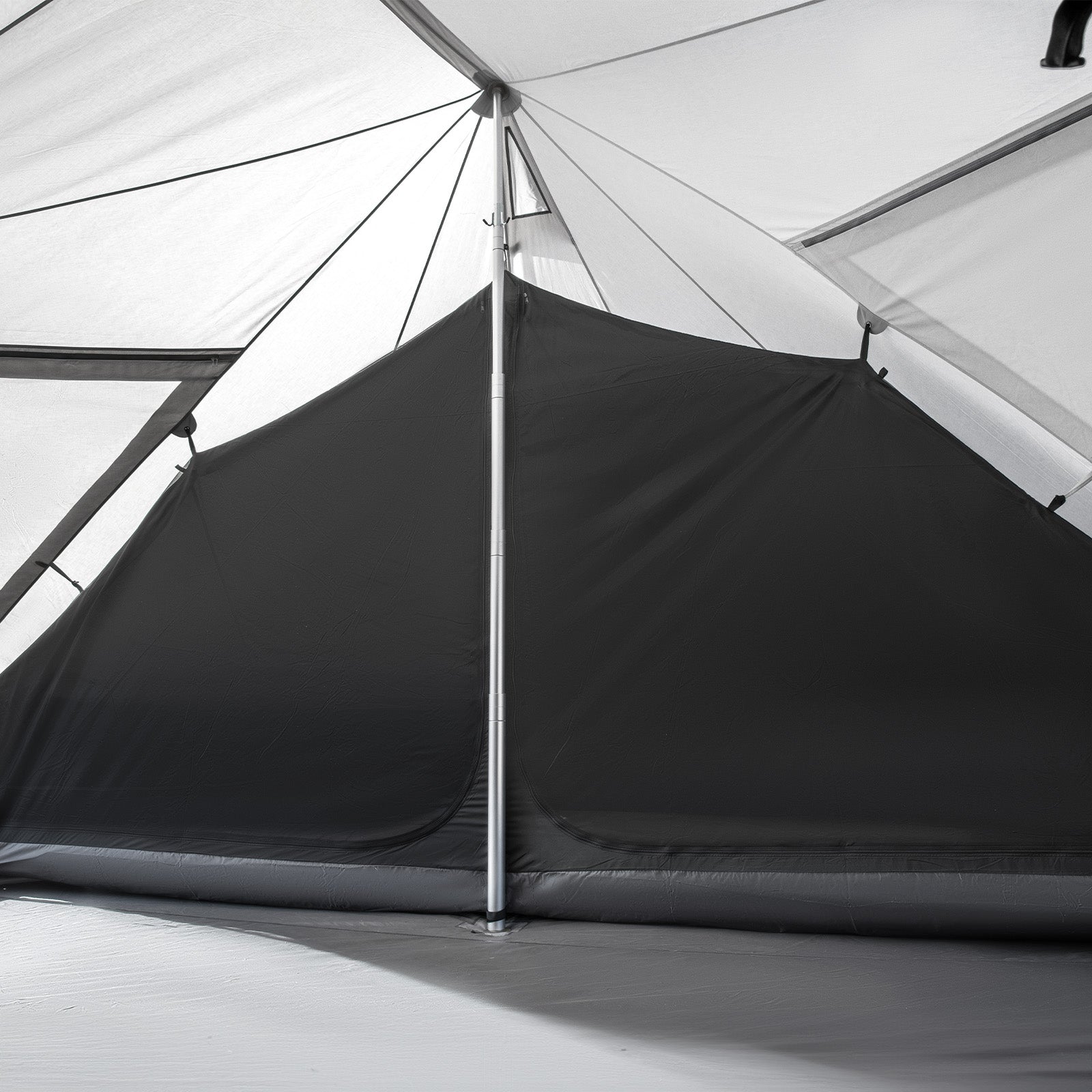 Tente intérieure du palais Khan