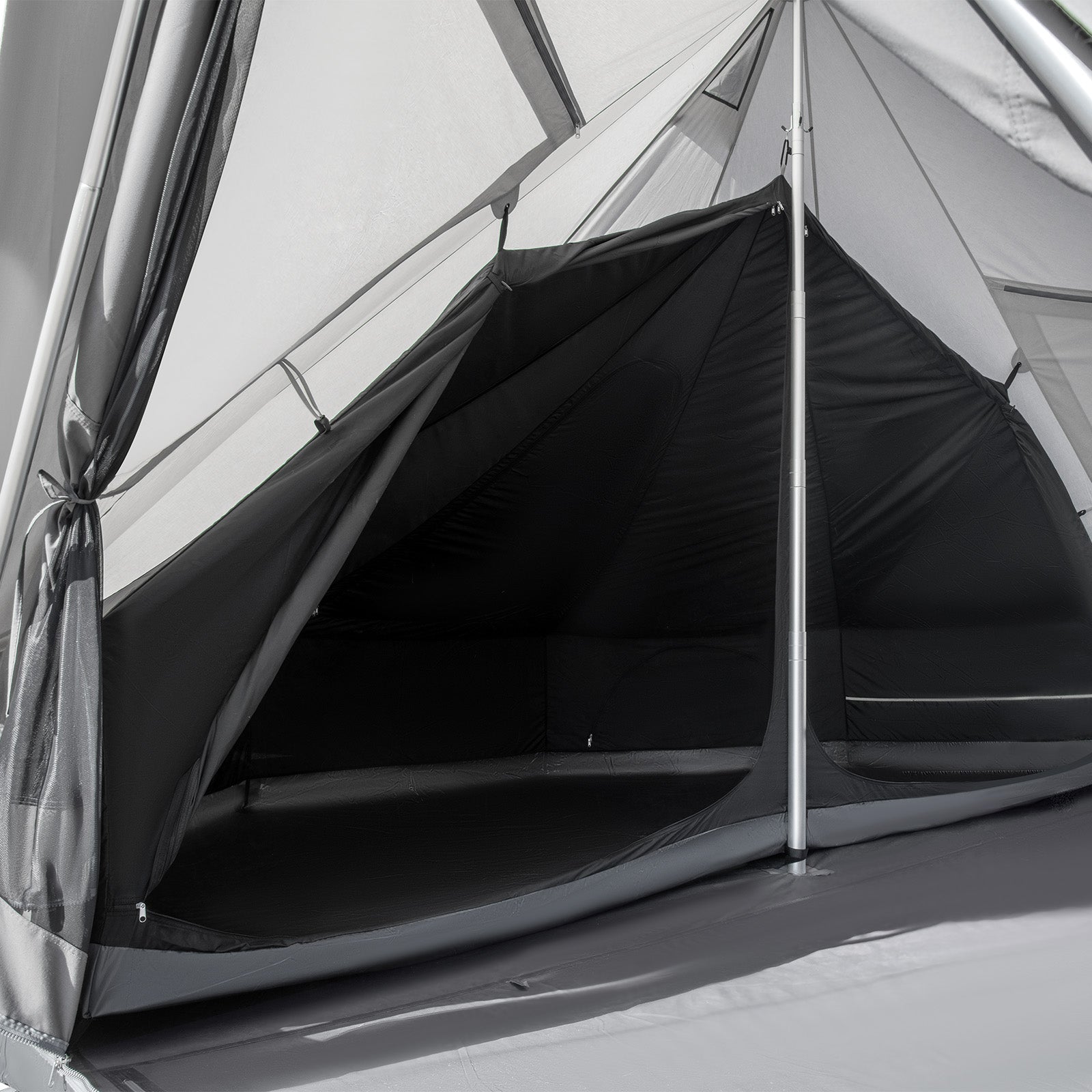 Tente intérieure du palais Khan