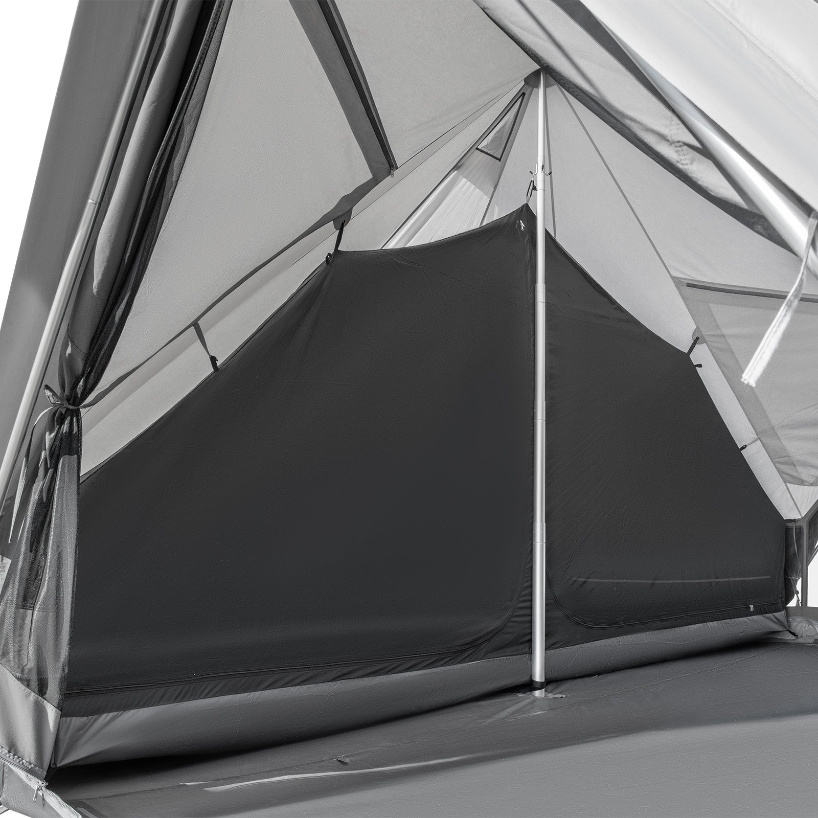 Tente intérieure du palais Khan