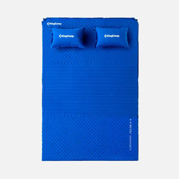 Zur Kategorie Matten: Doppelte blaue Isomatte mit zwei passenden Kissen, alle mit KingCamp-Logo, von oben fotografiert.